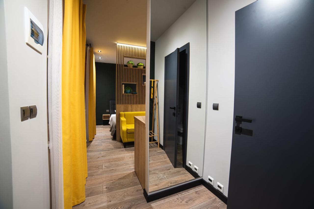Luxury Apartments Petofi Uschhorod Exterior foto